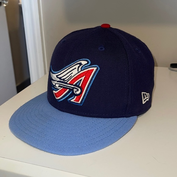 MLB Other - Vintage Los Angeles Angels FITTED baseball hat.